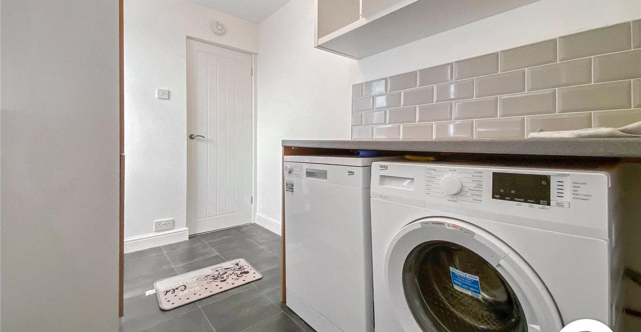 3 bedroom house to rent in Gillingham | Robinson Michael & Jackson