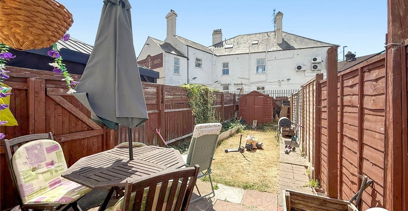 3 bedroom house to rent in Gillingham | Robinson Michael & Jackson