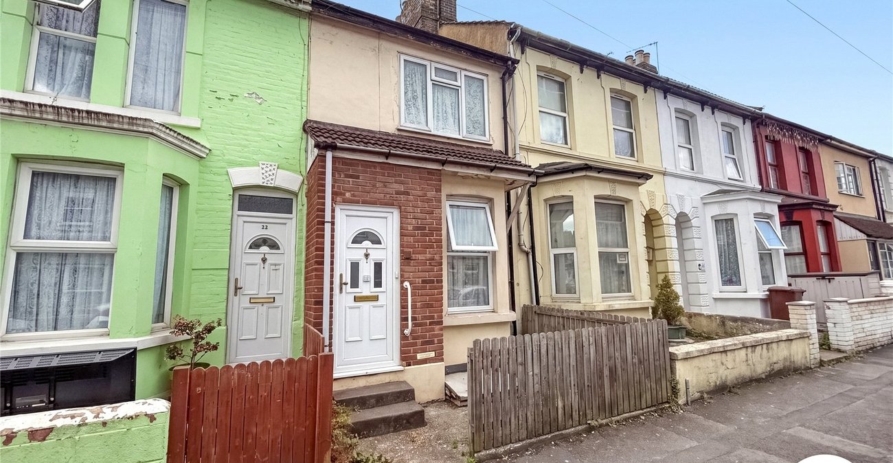 3 bedroom house to rent in Gillingham | Robinson Michael & Jackson