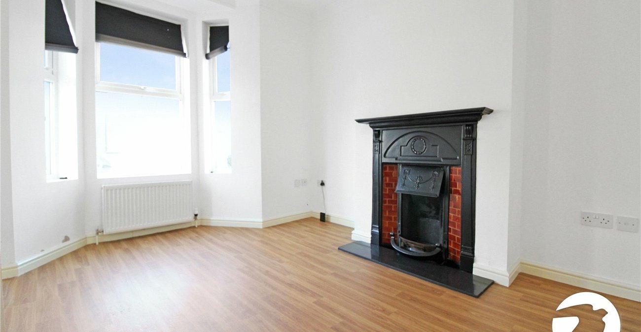 3 bedroom house to rent in Gravesend | Robinson Michael & Jackson