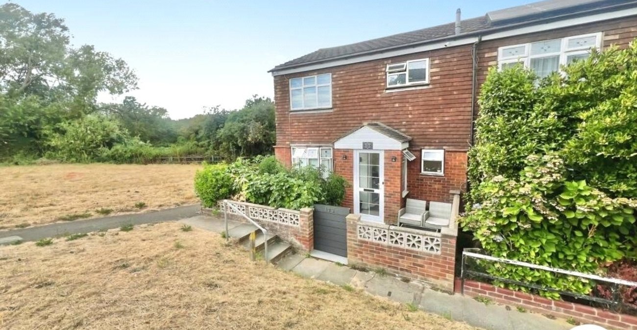 5 bedroom house to rent in Swanley | Robinson Jackson
