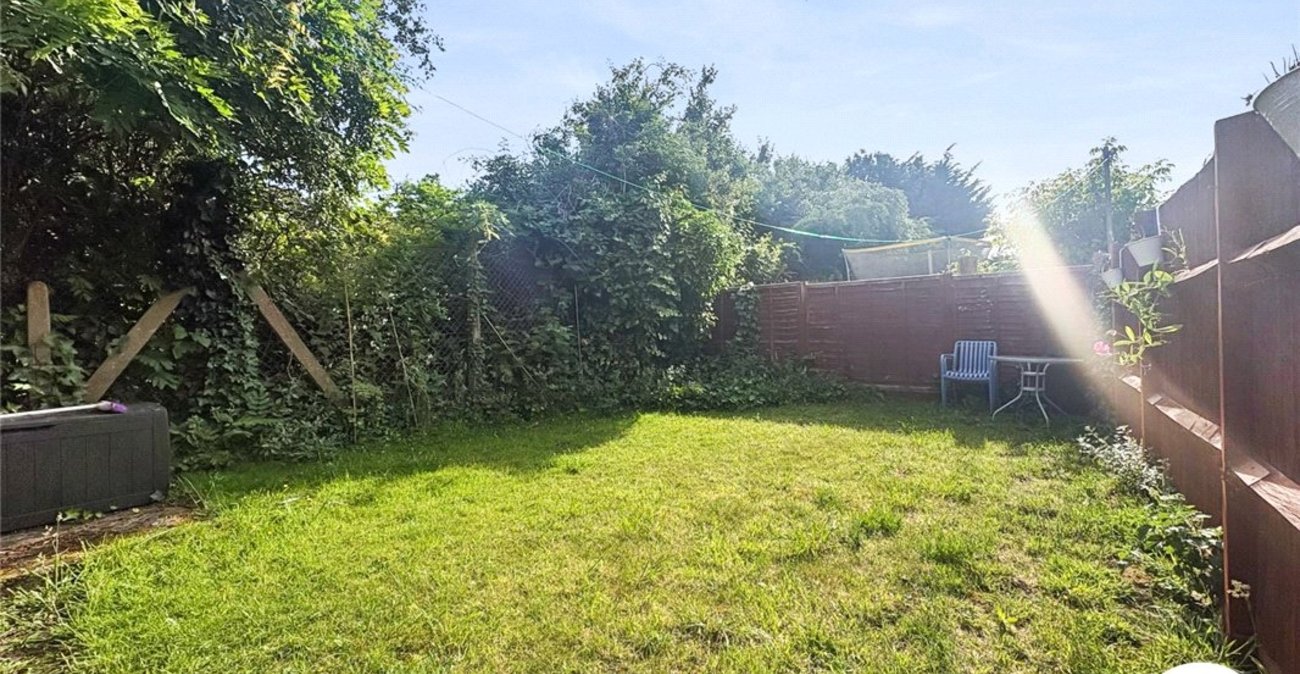 2 bedroom property to rent in Swanley | Robinson Jackson