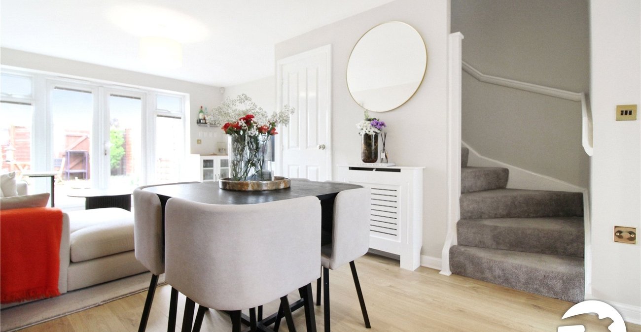 2 bedroom house to rent in Gravesend | Robinson Michael & Jackson
