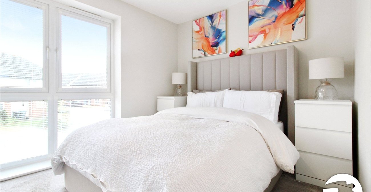 2 bedroom house to rent in Gravesend | Robinson Michael & Jackson