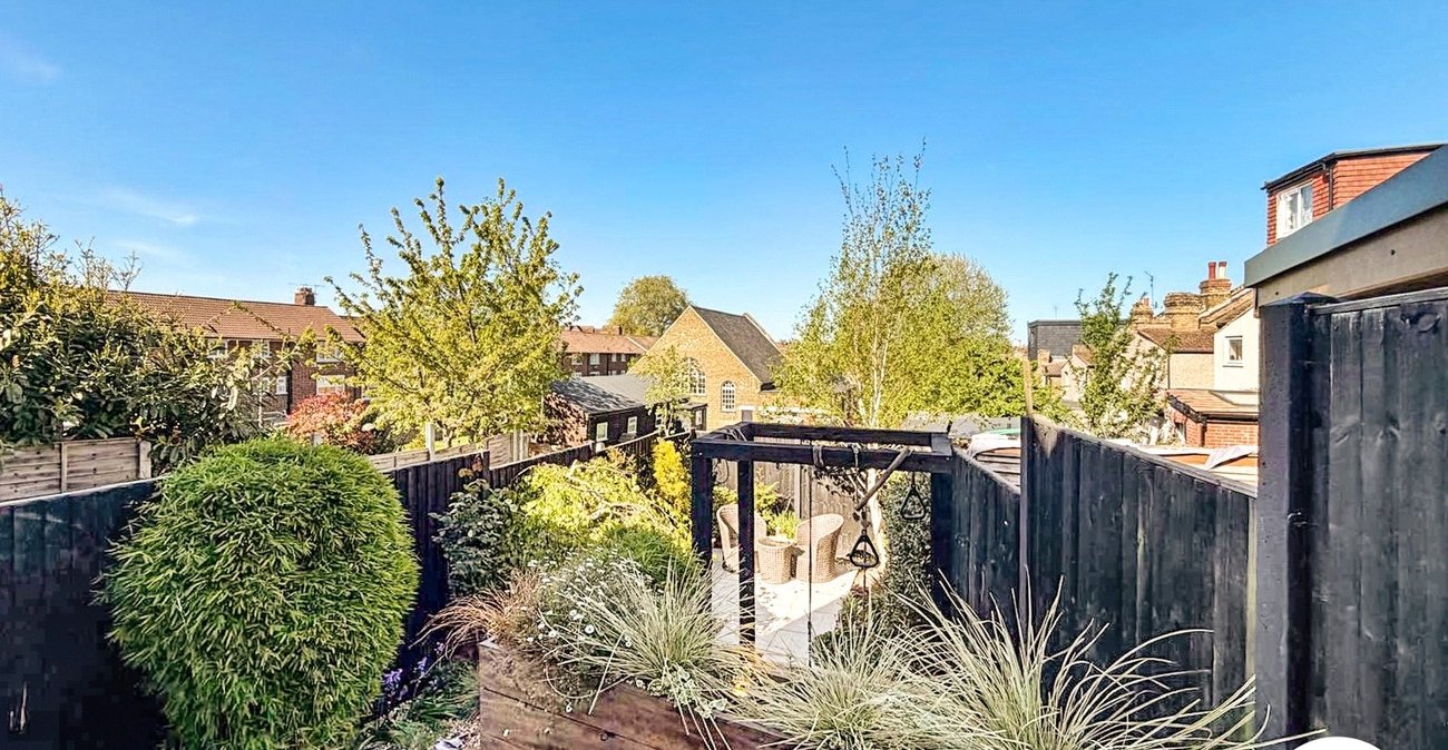 3 bedroom house to rent in Plumstead | 