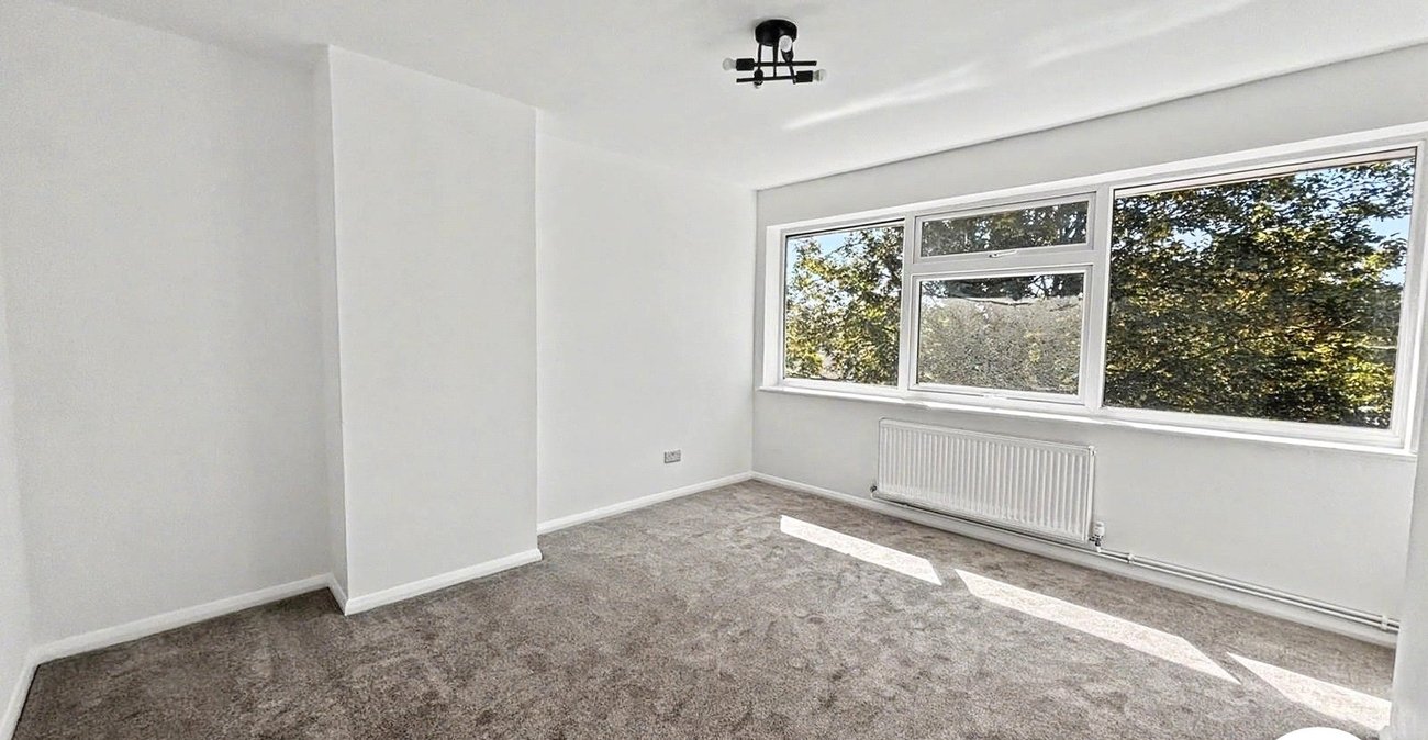 2 bedroom property to rent in Dartford | Robinson Jackson