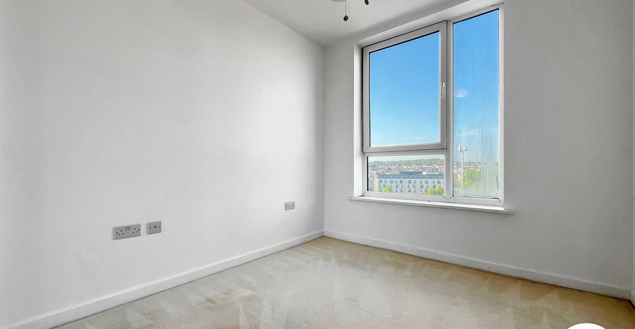 1 bedroom property to rent in Gillingham | Robinson Michael & Jackson