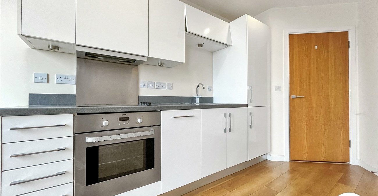 1 bedroom property to rent in Gillingham | Robinson Michael & Jackson