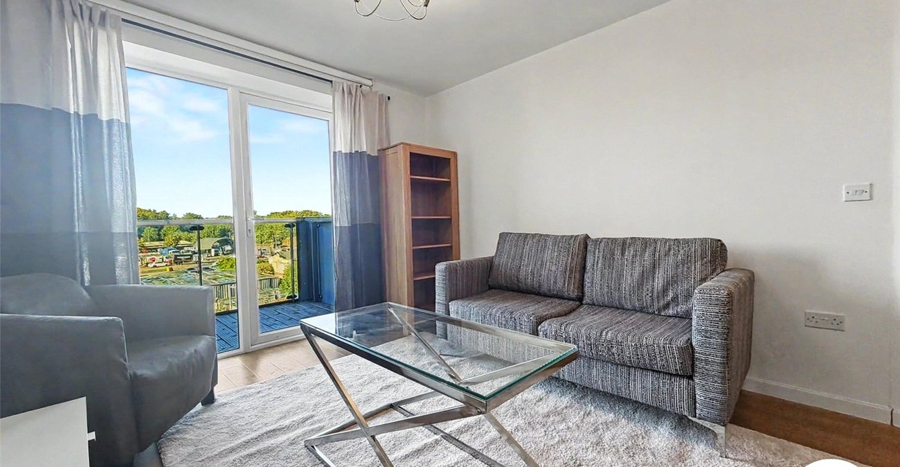 1 bedroom property to rent in Gillingham | Robinson Michael & Jackson