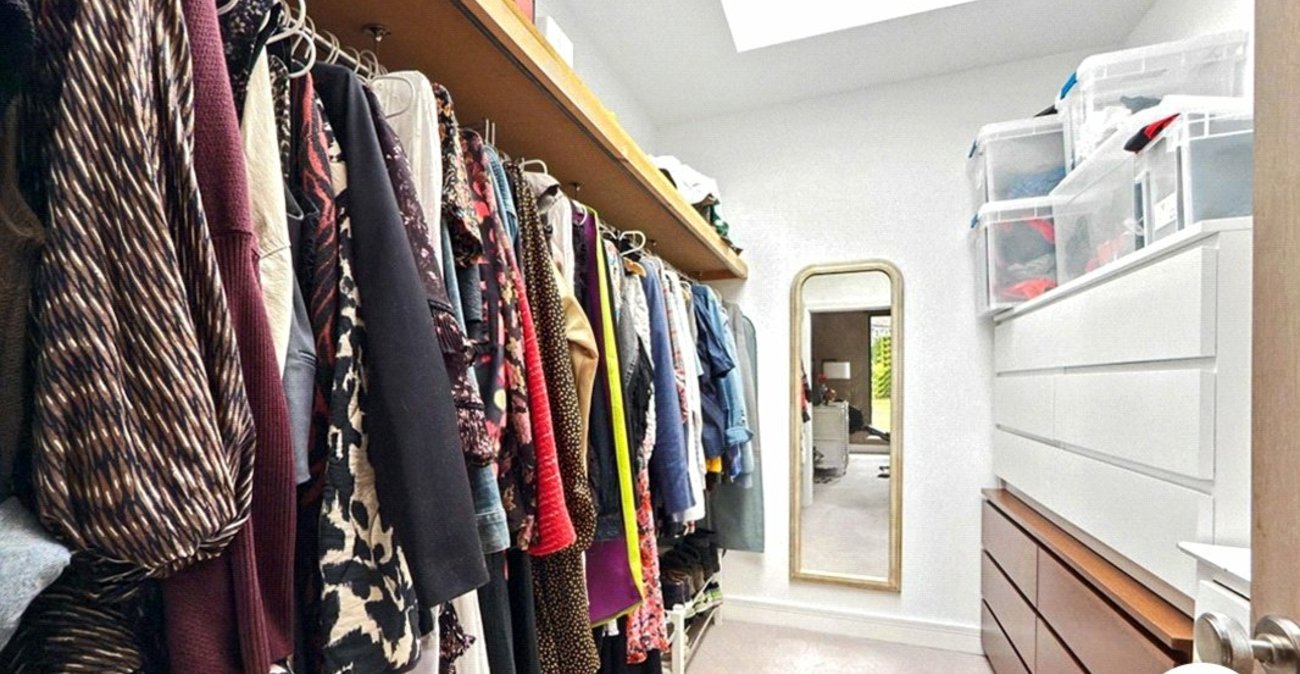 5 bedroom house to rent in Crockenhill | Robinson Jackson