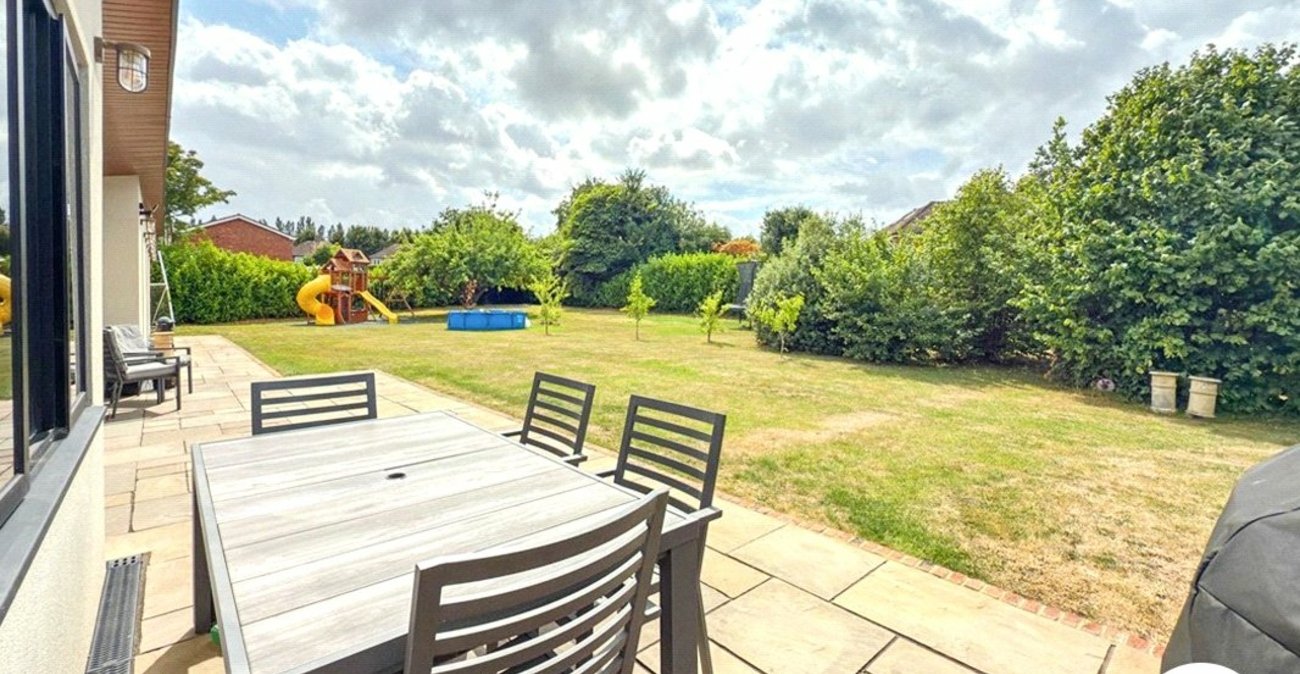 5 bedroom house to rent in Crockenhill | Robinson Jackson