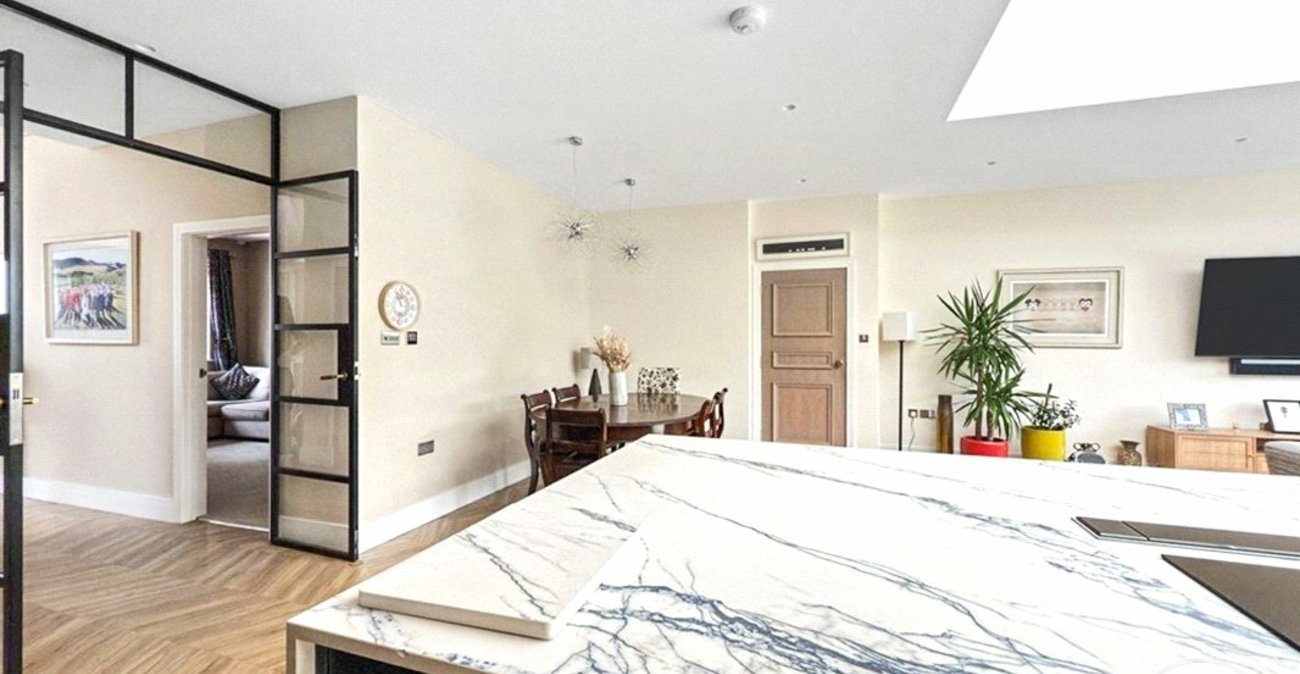 5 bedroom house to rent in Crockenhill | Robinson Jackson