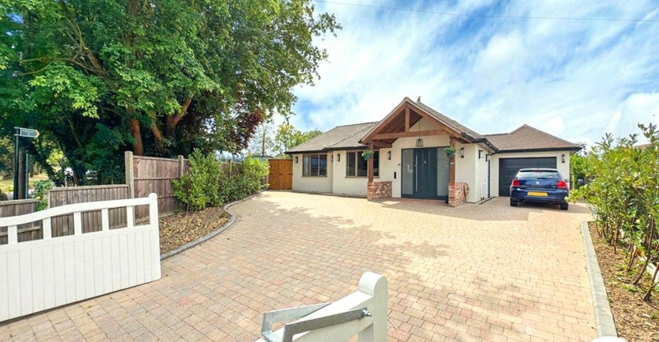 5 bedroom house to rent in Crockenhill | Robinson Jackson