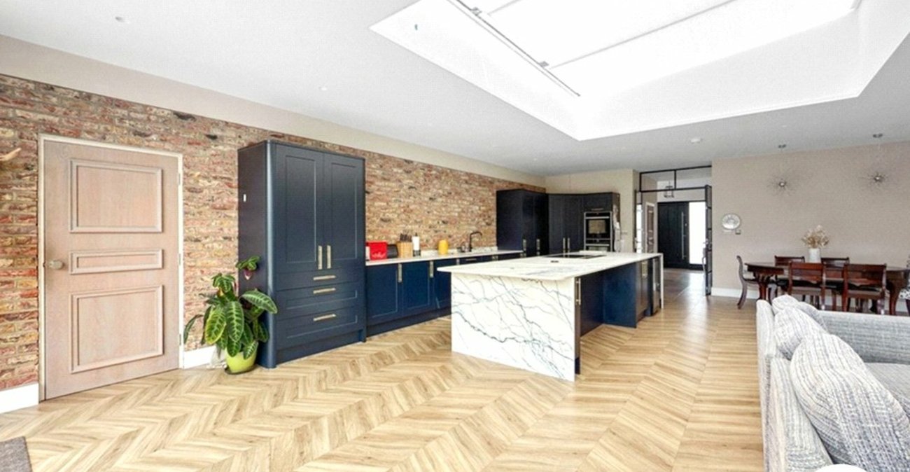 5 bedroom house to rent in Crockenhill | Robinson Jackson