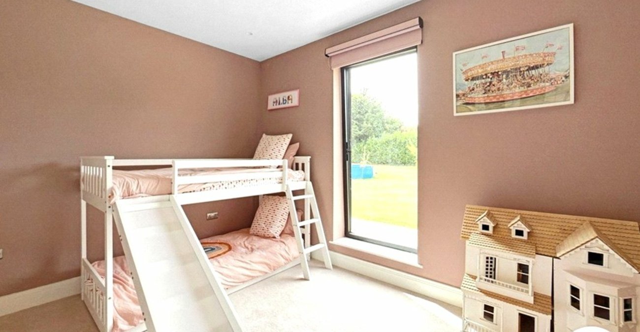 5 bedroom house to rent in Crockenhill | Robinson Jackson