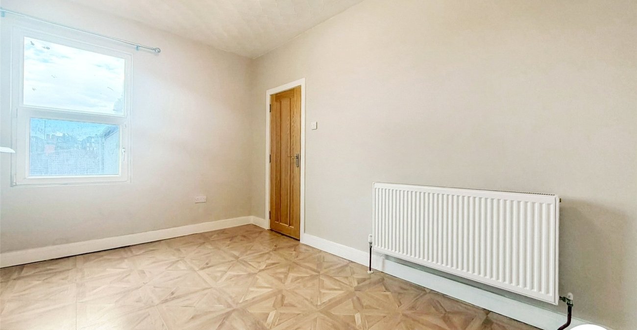 3 bedroom house to rent in Chatham | Robinson Michael & Jackson
