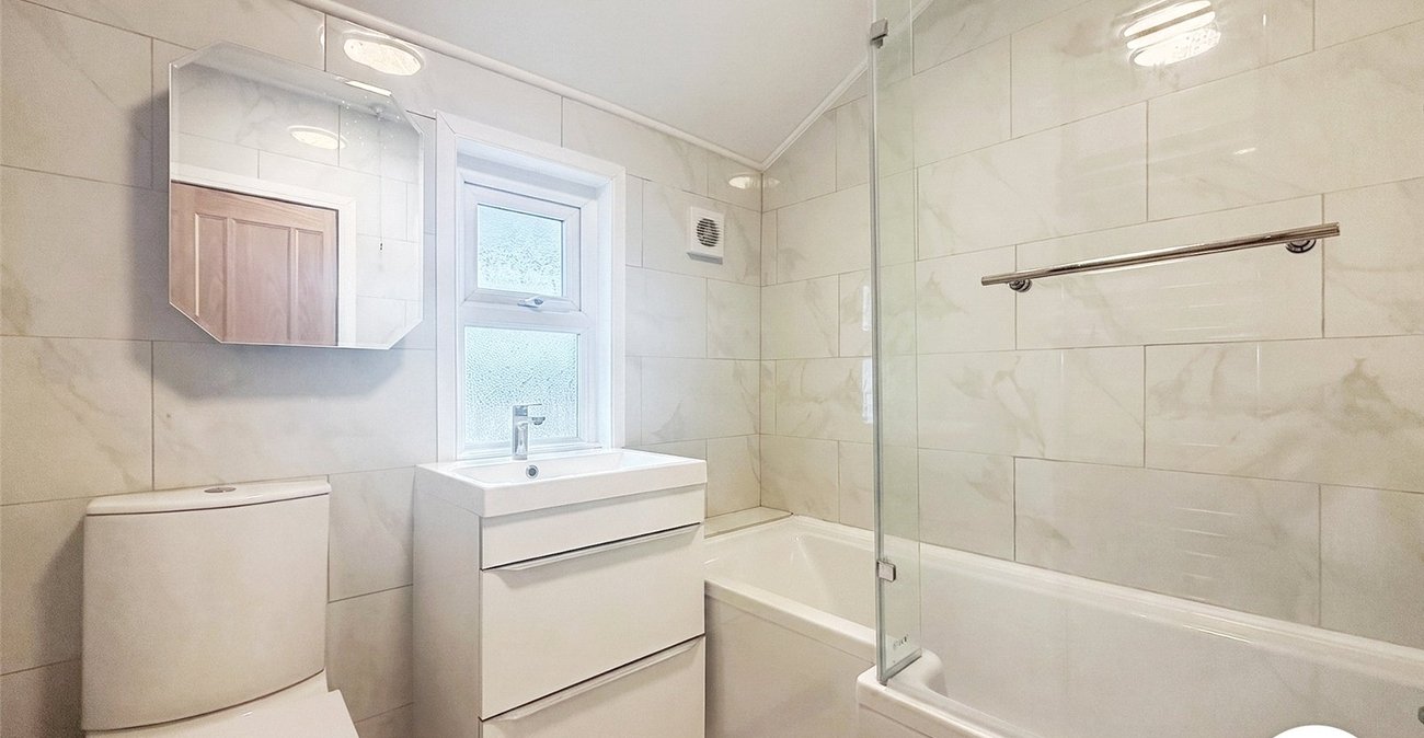 3 bedroom house to rent in Chatham | Robinson Michael & Jackson