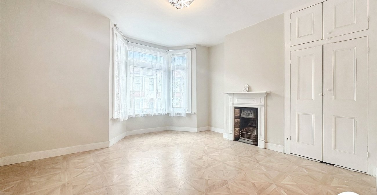 3 bedroom house to rent in Chatham | Robinson Michael & Jackson