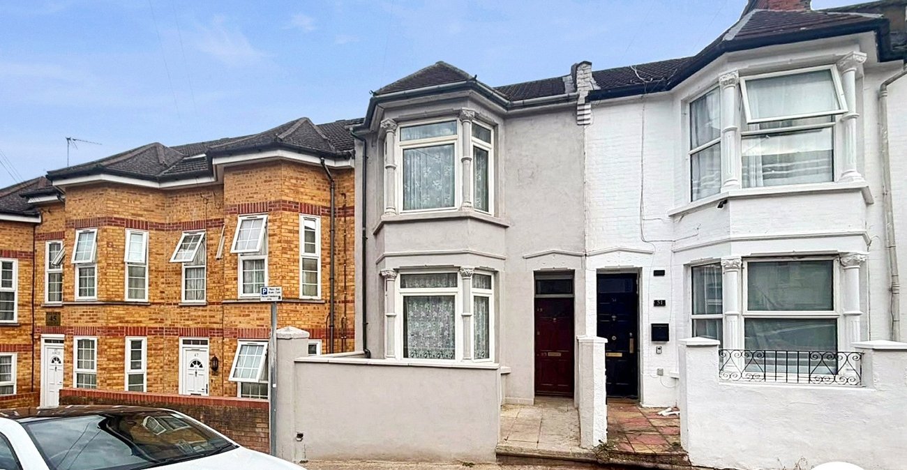 3 bedroom house to rent in Chatham | Robinson Michael & Jackson
