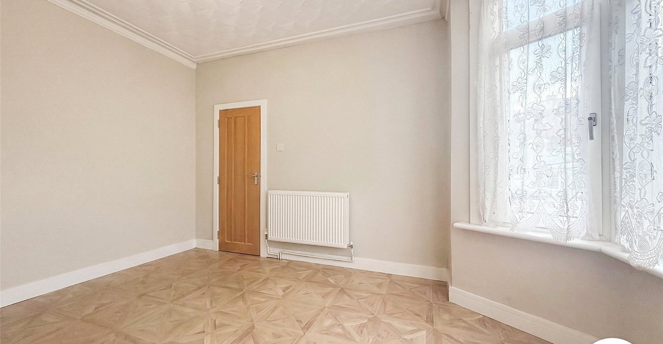 3 bedroom house to rent in Chatham | Robinson Michael & Jackson