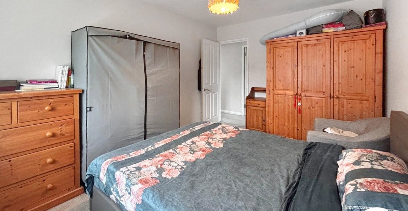 2 bedroom property to rent in Bexley | Robinson Jackson