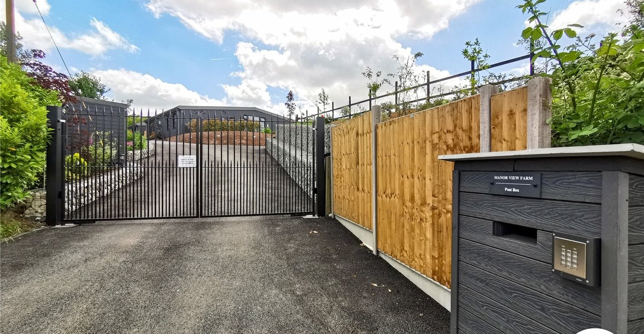3 bedroom property to rent in Sidcup | Robinson Jackson