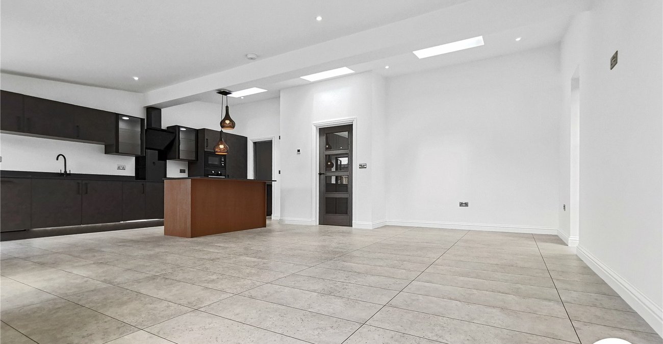 3 bedroom property to rent in Sidcup | Robinson Jackson