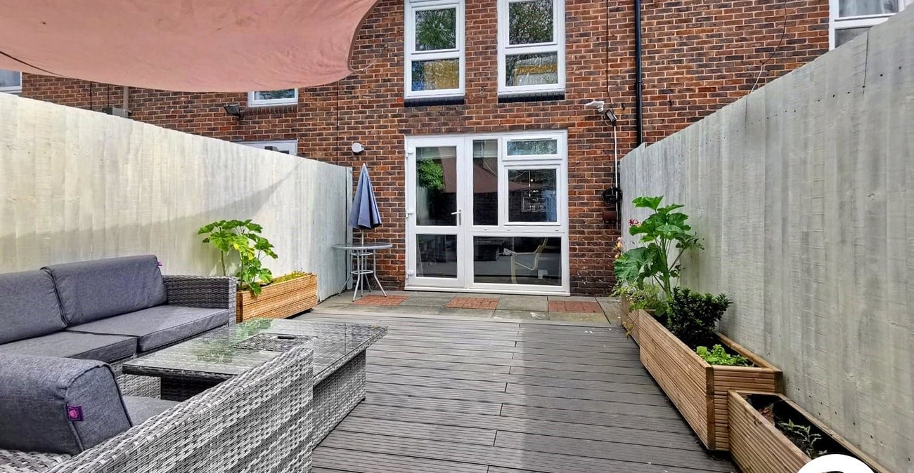 3 bedroom house to rent in London | 