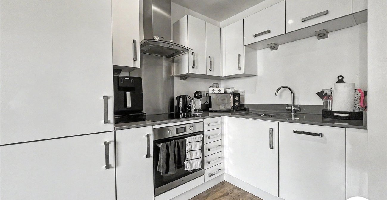 1 bedroom property to rent in Gillingham | Robinson Michael & Jackson