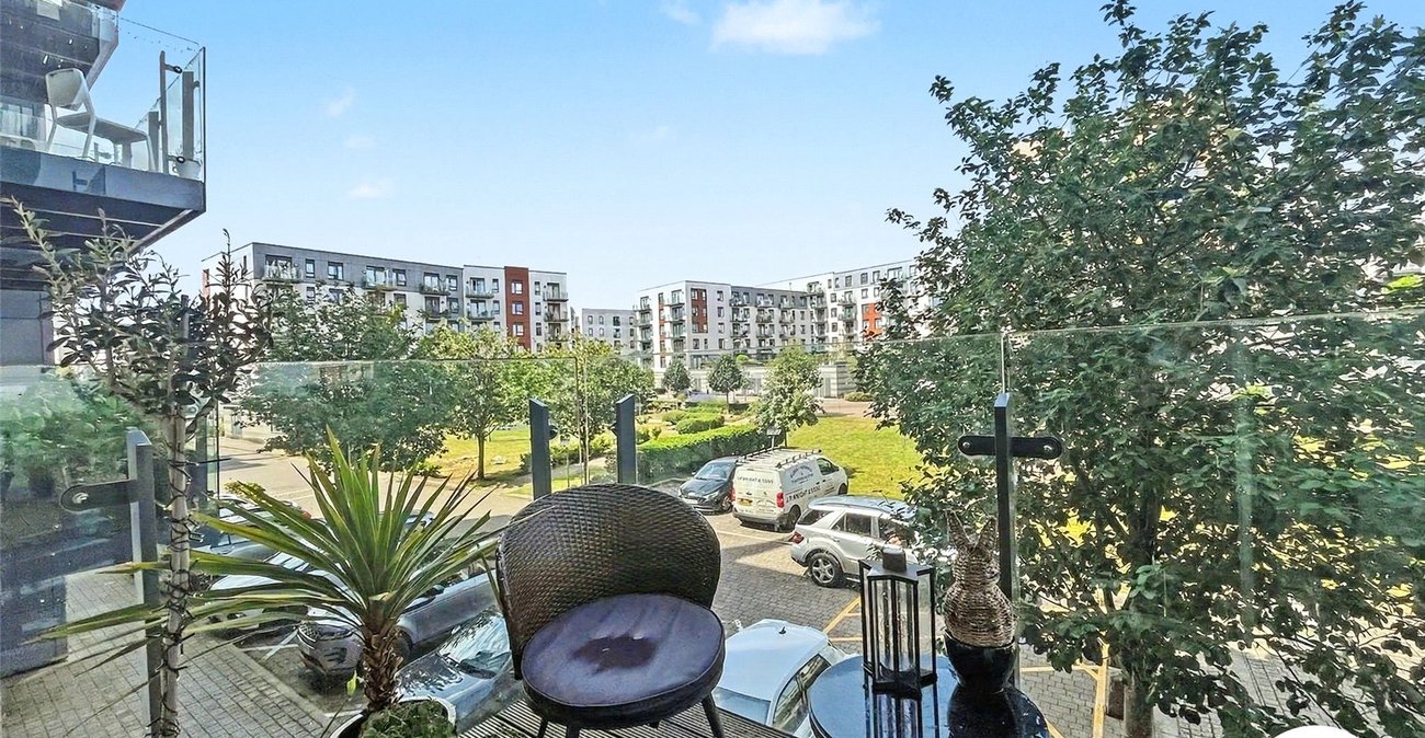 1 bedroom property to rent in Gillingham | Robinson Michael & Jackson