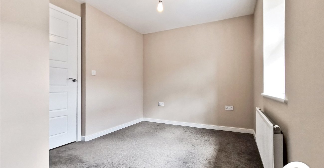 2 bedroom property to rent in Dartford | Robinson Jackson