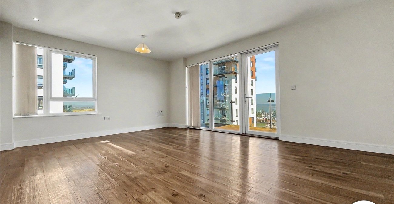 2 bedroom property to rent in Gillingham | Robinson Michael & Jackson