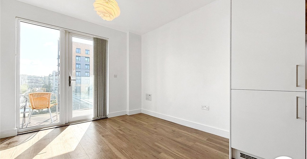 1 bedroom property to rent in Gillingham | Robinson Michael & Jackson