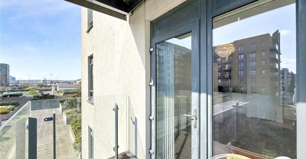 1 bedroom property to rent in Gillingham | Robinson Michael & Jackson