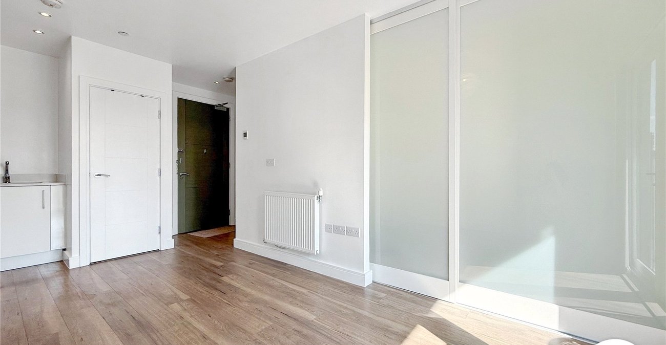 1 bedroom property to rent in Gillingham | Robinson Michael & Jackson