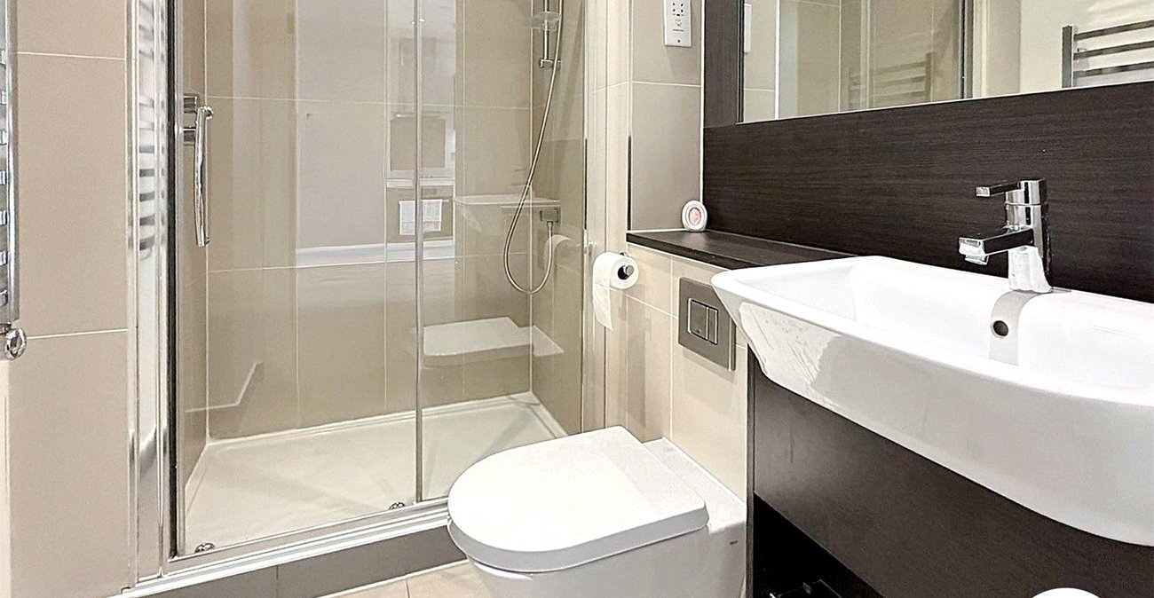 1 bedroom property to rent in Gillingham | Robinson Michael & Jackson