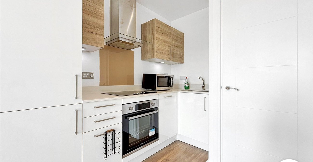 1 bedroom property to rent in Gillingham | Robinson Michael & Jackson