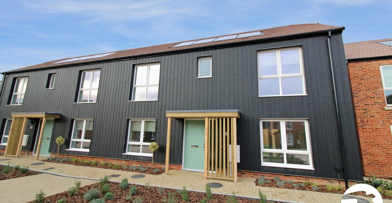 3 bedroom house to rent in Alkerden | Robinson Michael & Jackson