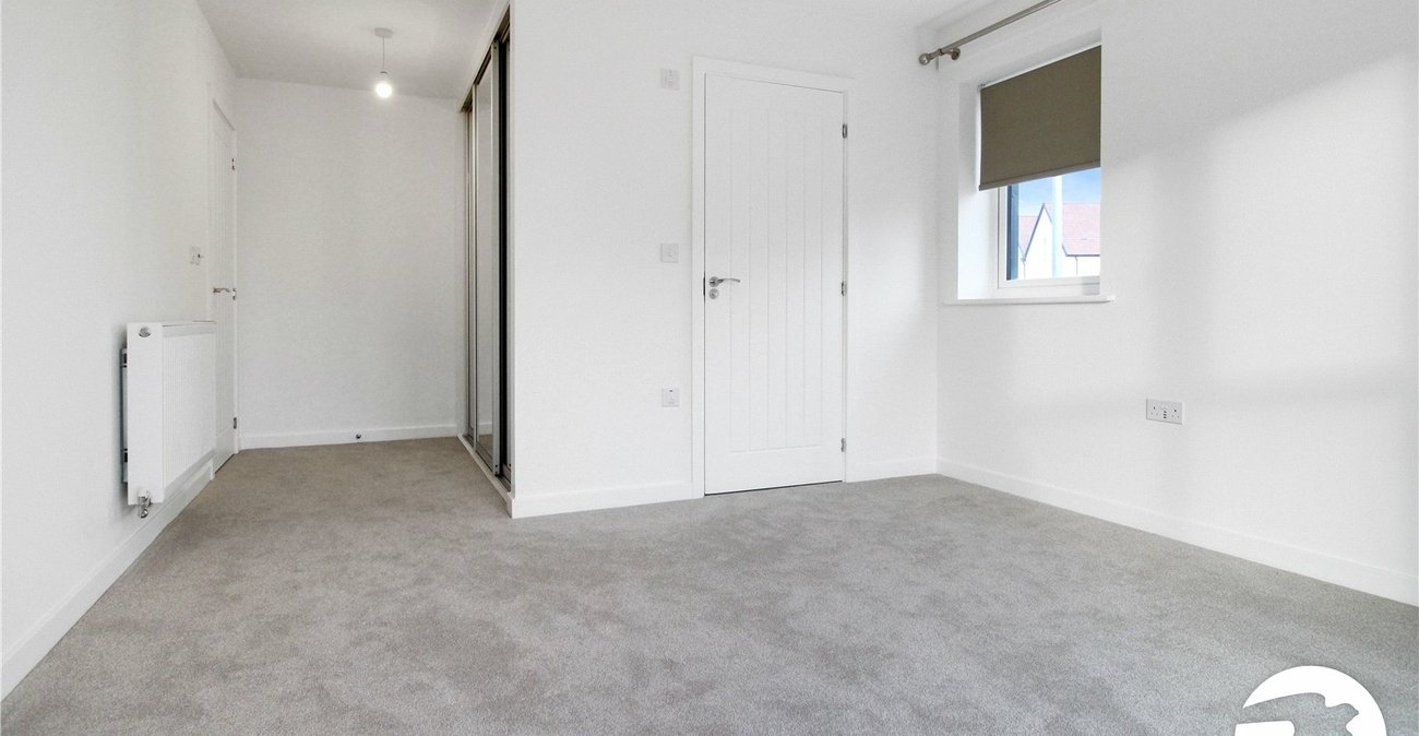 3 bedroom house to rent in Alkerden | Robinson Michael & Jackson