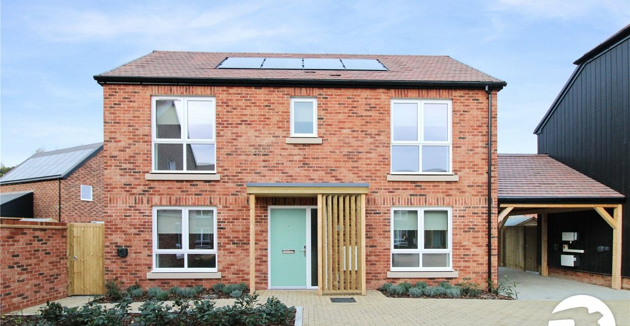 3 bedroom house to rent in Alkerden | Robinson Michael & Jackson