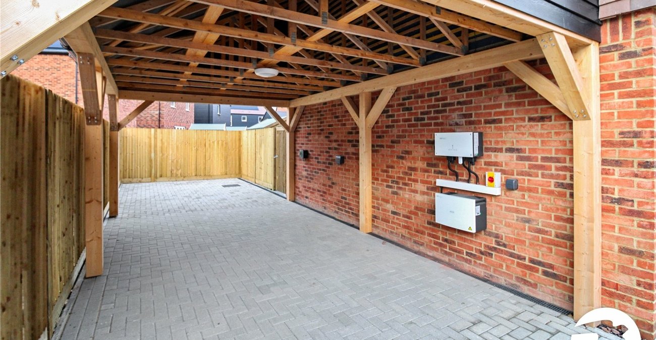 3 bedroom house to rent in Alkerden | Robinson Michael & Jackson