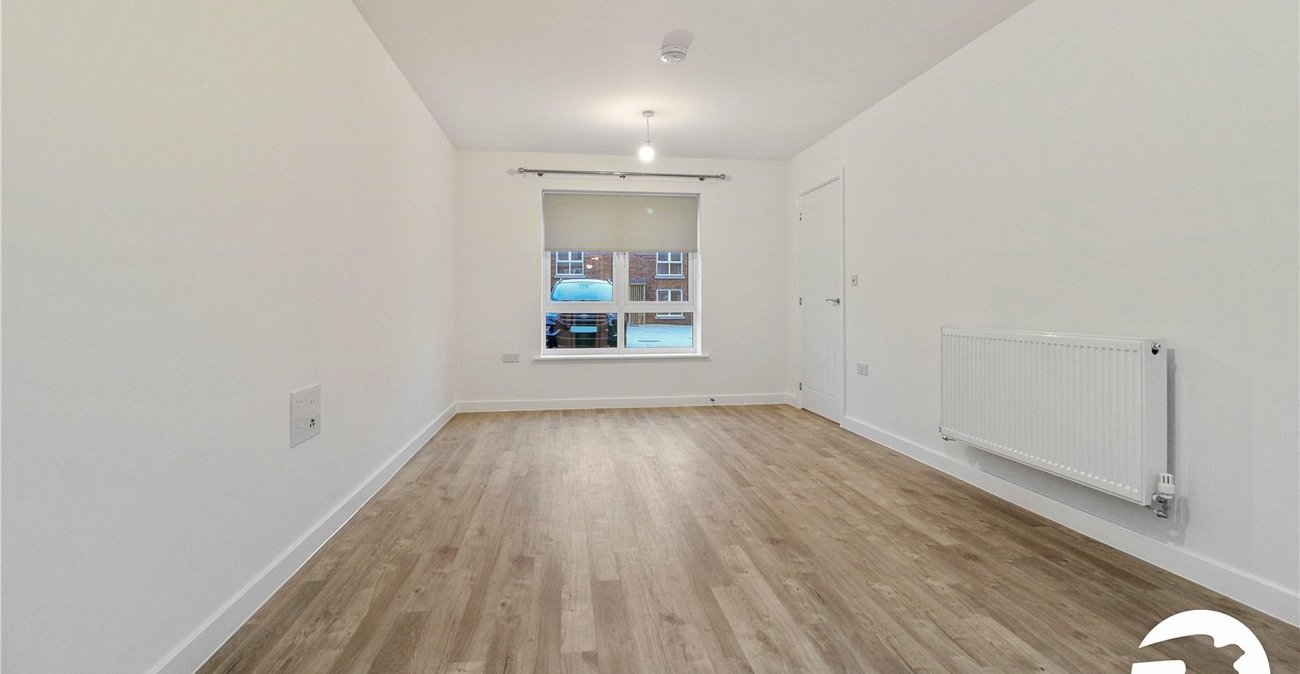 3 bedroom house to rent in Alkerden | Robinson Michael & Jackson