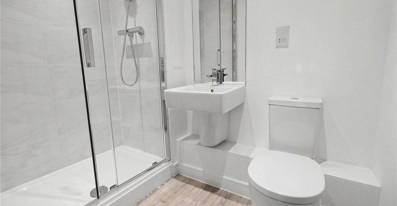 2 bedroom property to rent in Alkerden | Robinson Michael & Jackson