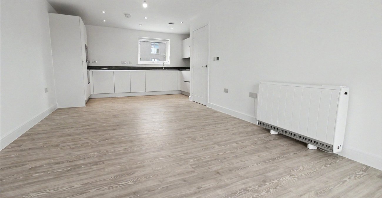 2 bedroom property to rent in Alkerden | Robinson Michael & Jackson