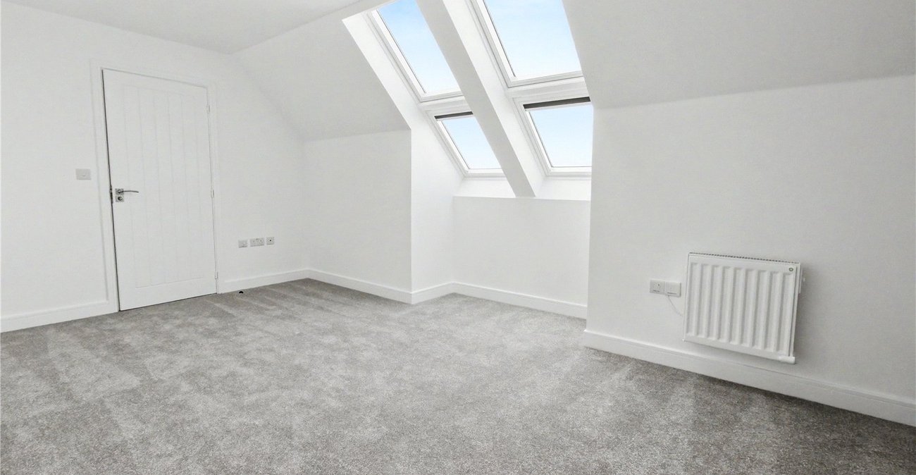 3 bedroom property to rent in Alkerden | Robinson Michael & Jackson