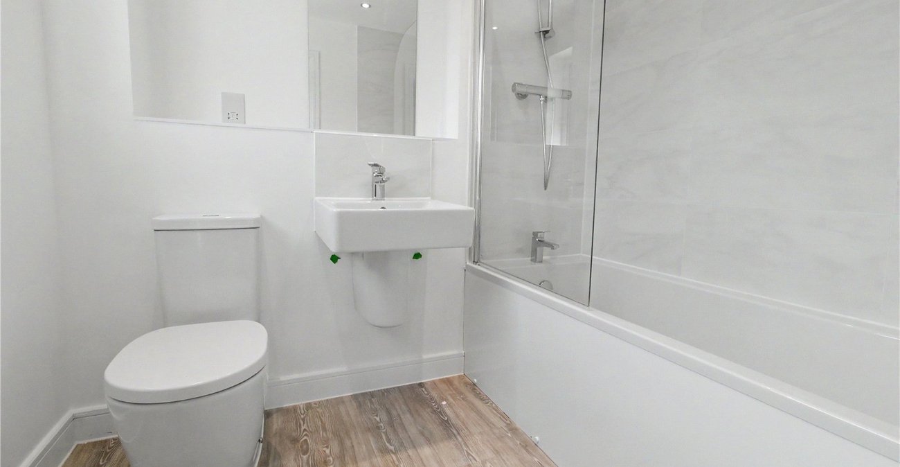3 bedroom property to rent in Alkerden | Robinson Michael & Jackson