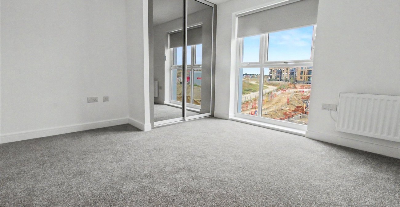 2 bedroom property to rent in Alkerden | Robinson Michael & Jackson