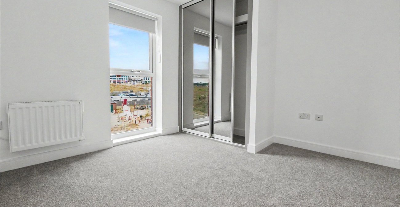 2 bedroom property to rent in Alkerden | Robinson Michael & Jackson