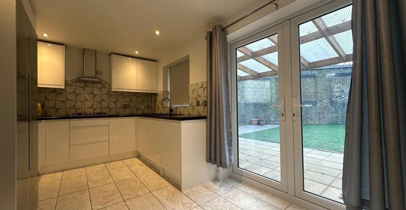 3 bedroom house to rent in London | 