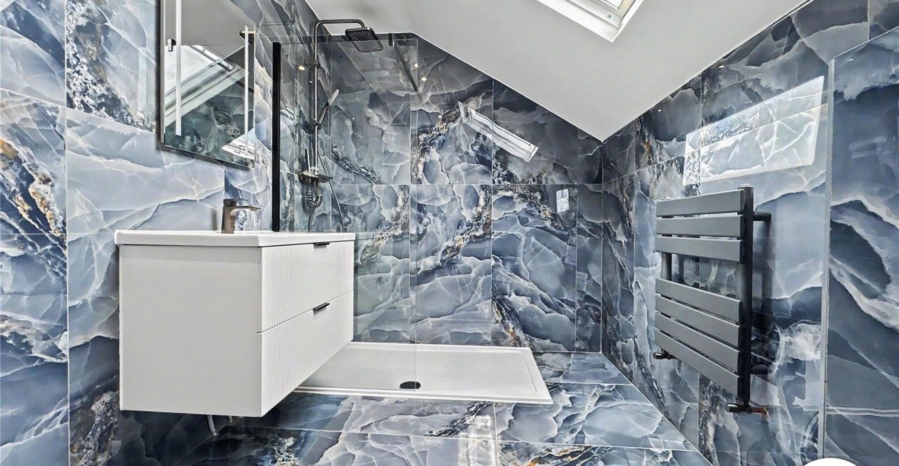 5 bedroom house to rent in Cuxton | Robinson Michael & Jackson